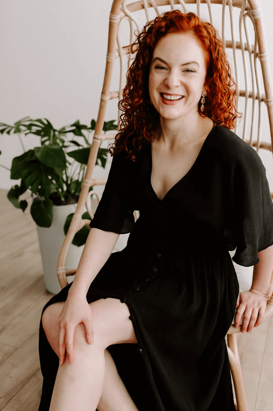 Molly-Searcy-photoshoot-1