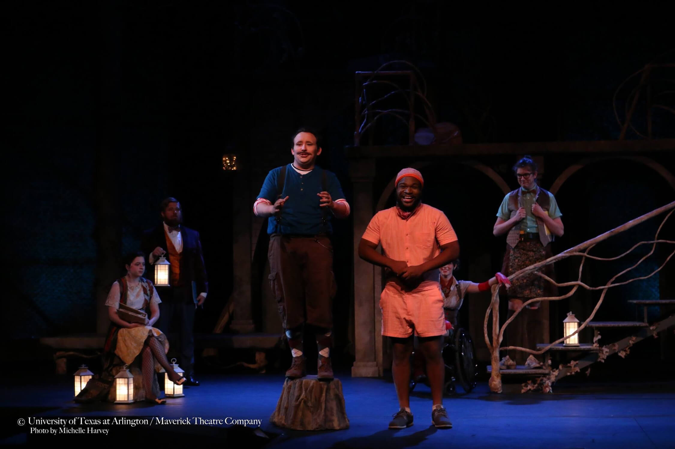 Bradley-Atuba-performing-4