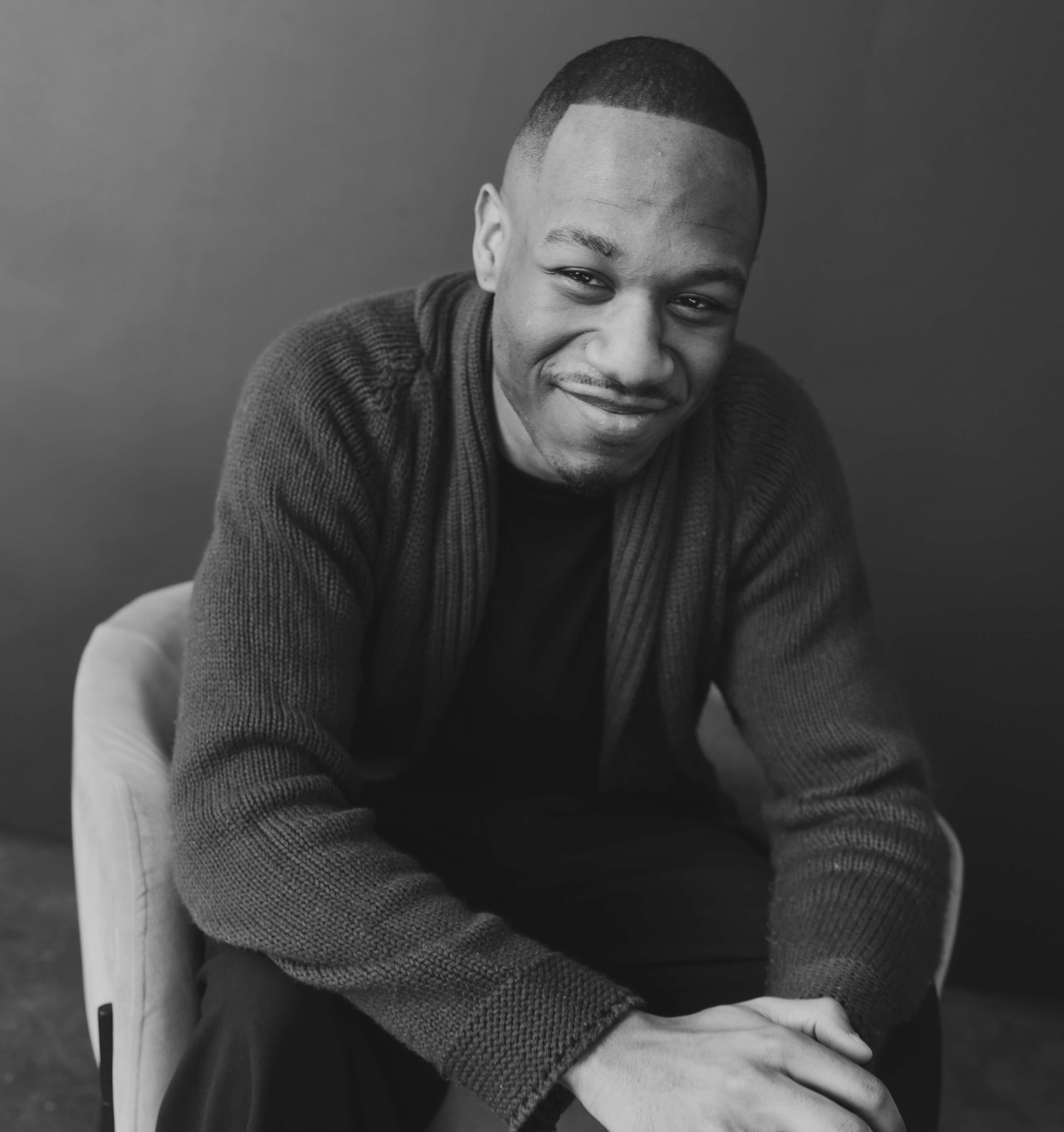 Sage-Floyd-black-white