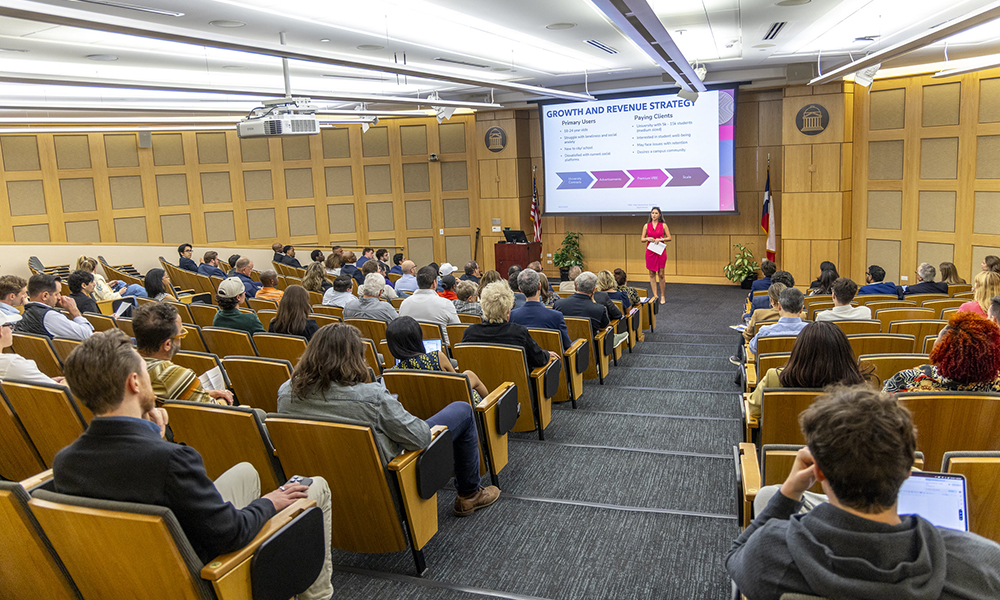 The master’s in arts management at SMU features instruction from industry leaders and experts.