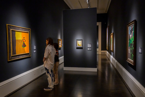 SMU students enjoy the large collection of art within the University’s Meadows Museum.