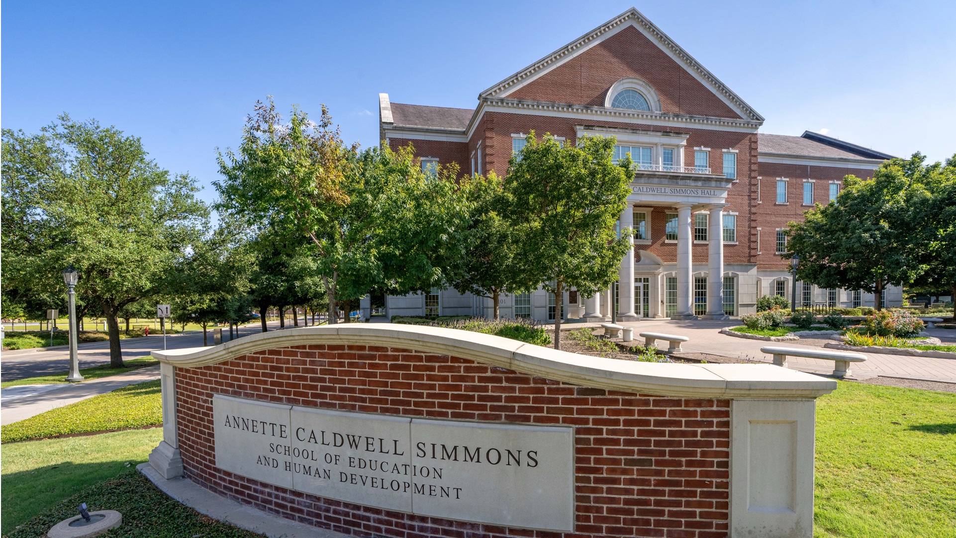 Simmons School of Education and Human Development