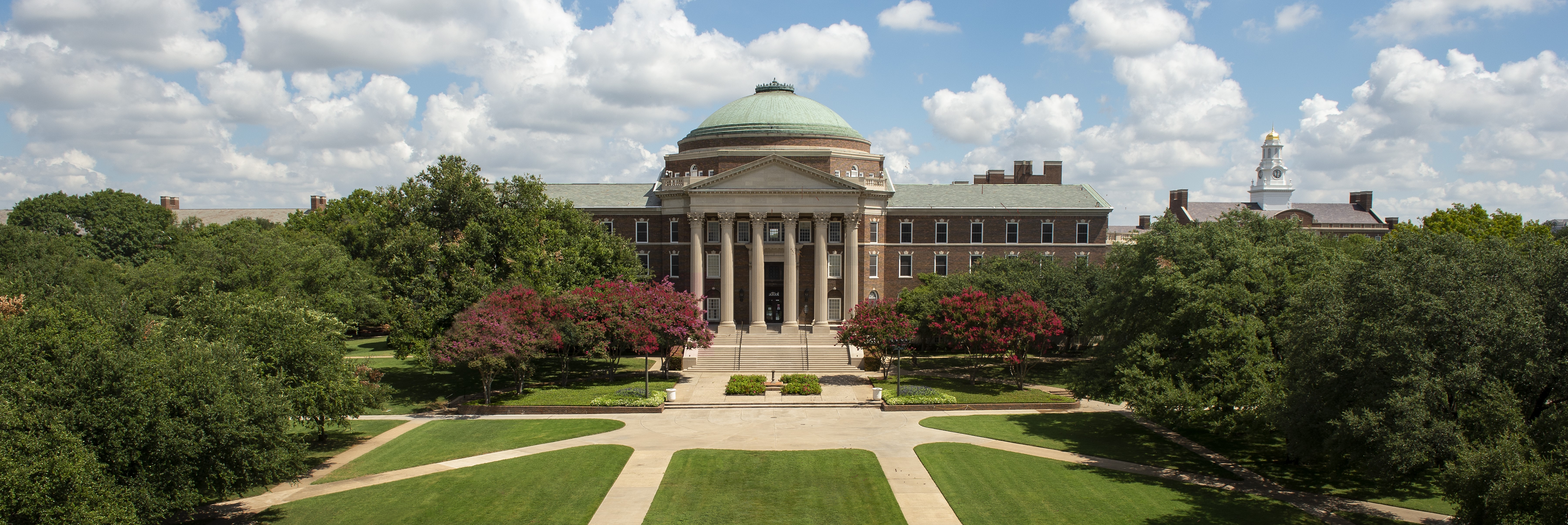 Picture of Dallas Hall at SMU