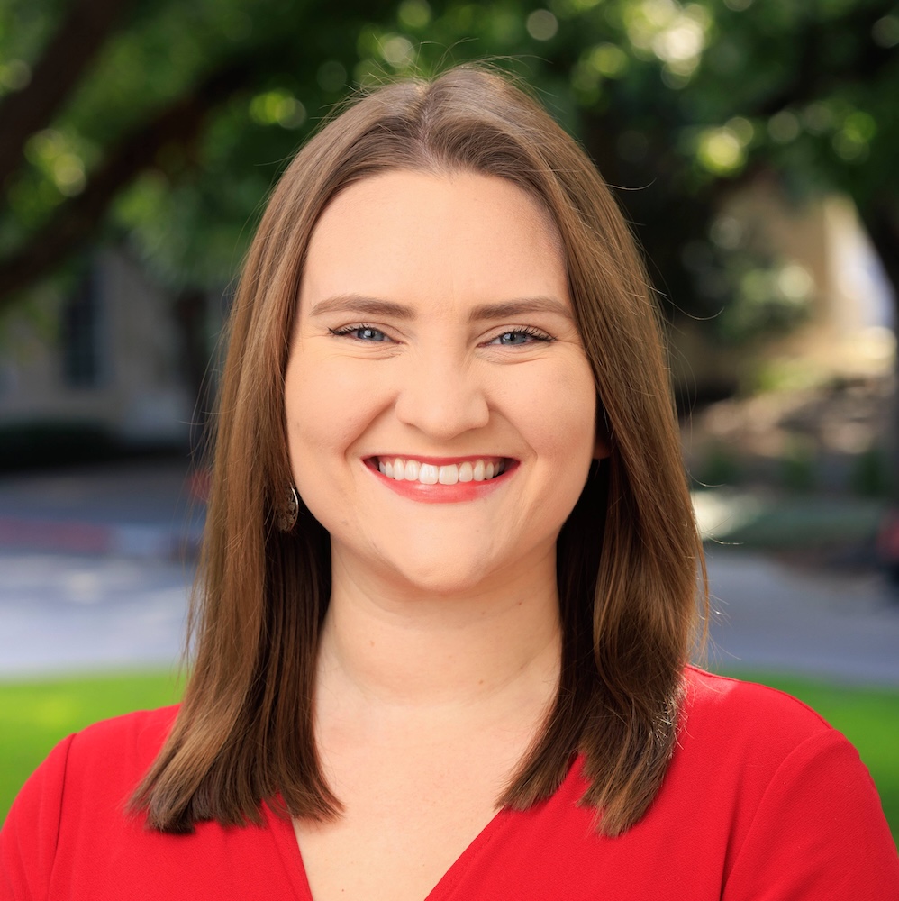headshot of Dylynne Dodson