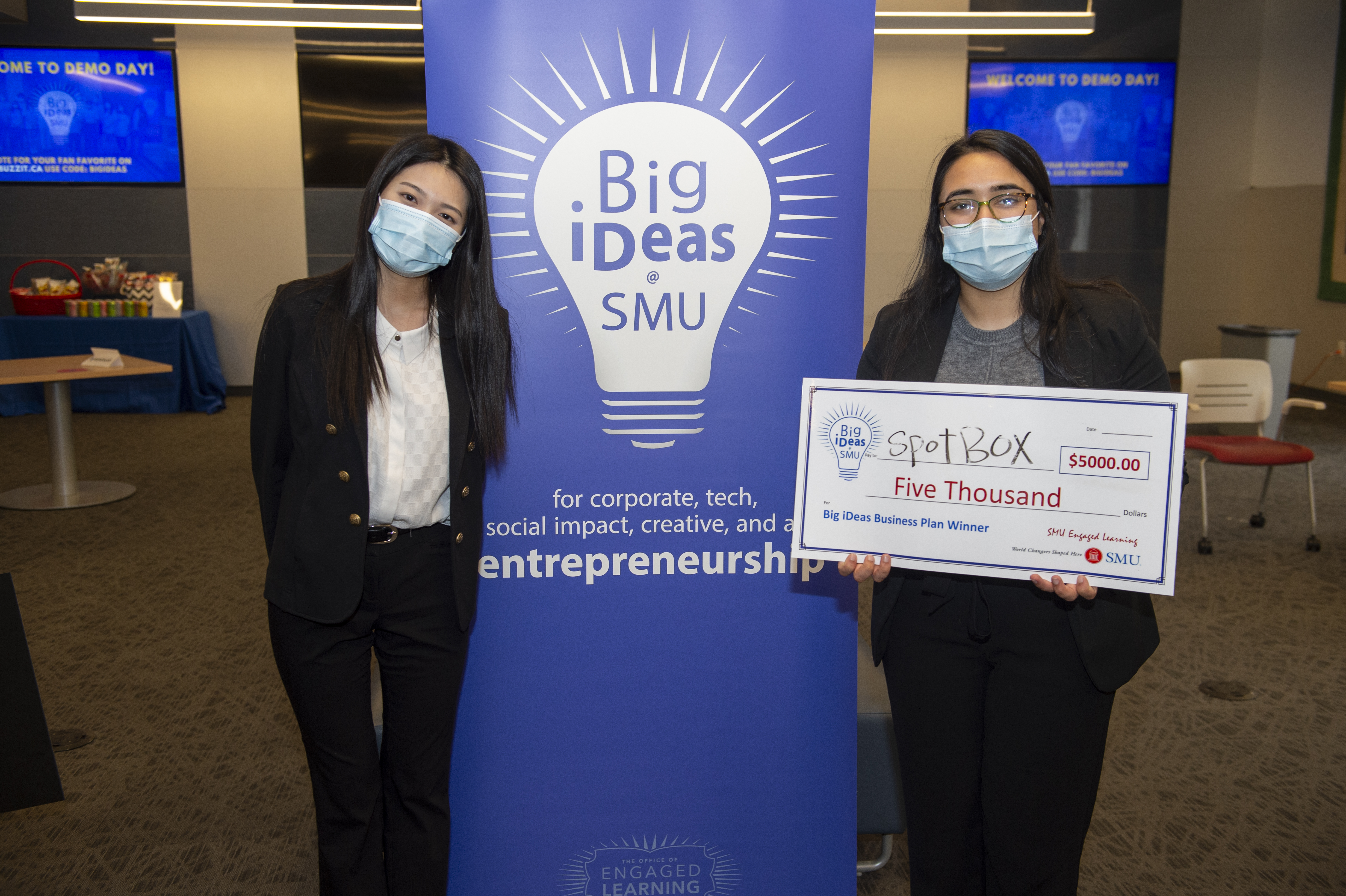 Big ideas winners Lisa Kim and Sonia Saeed with their big check