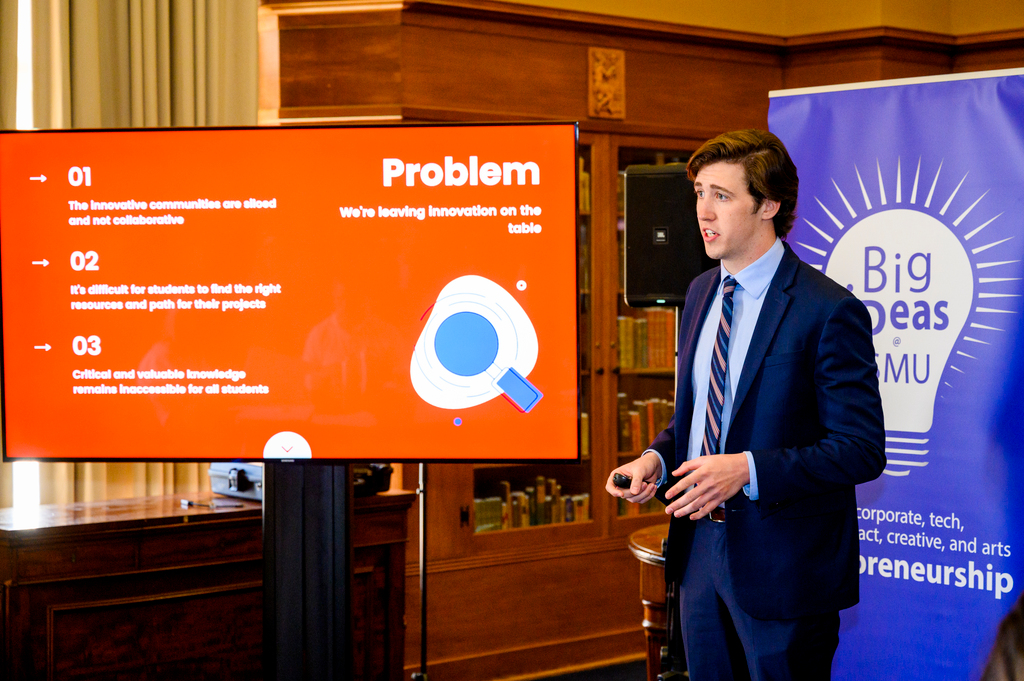 pitch contest presenter