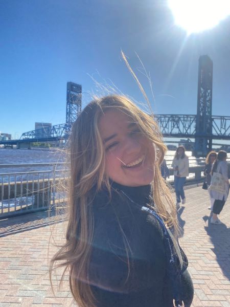 Headshot of Erin Yenawine