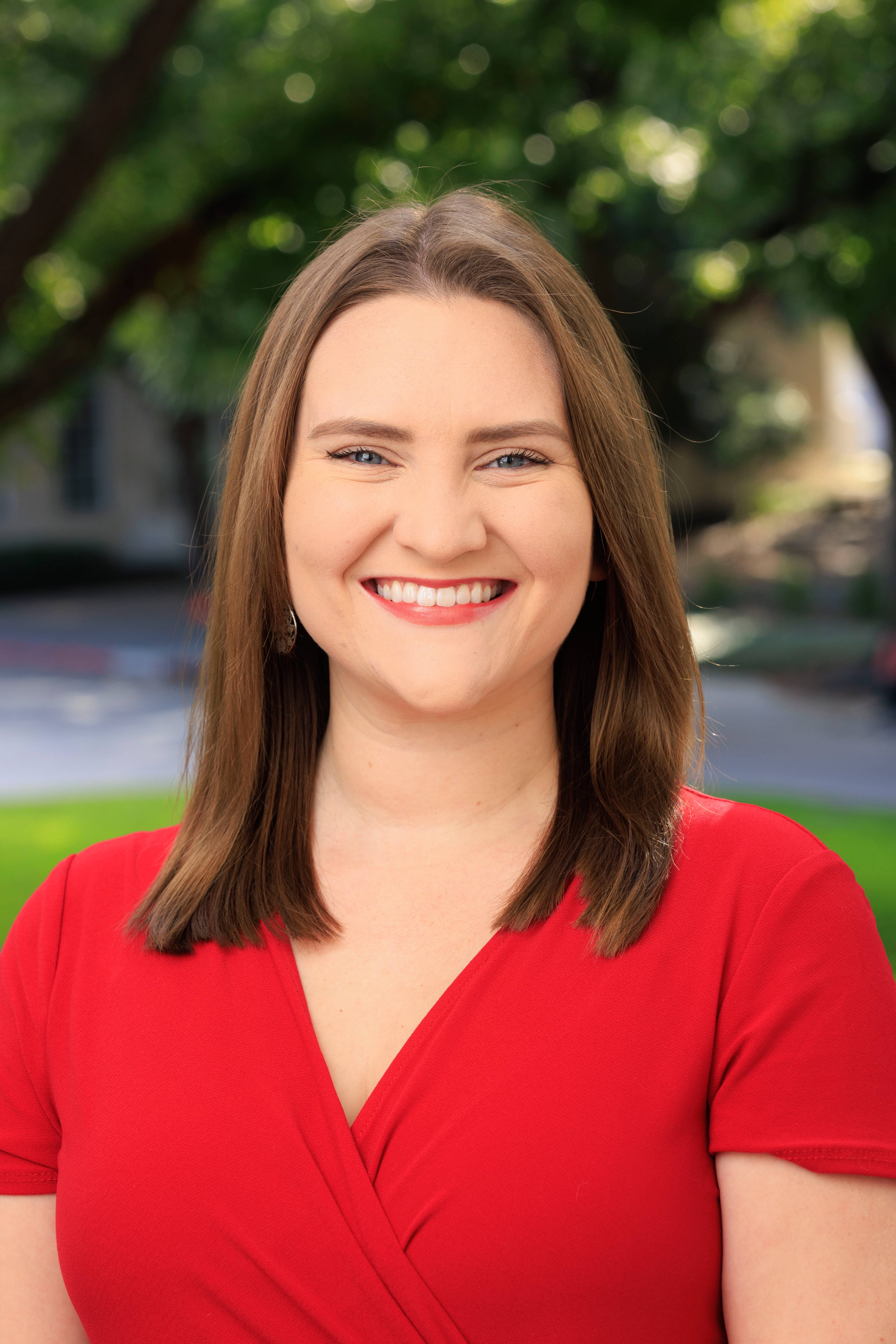 Dylynne Dodson Headshot