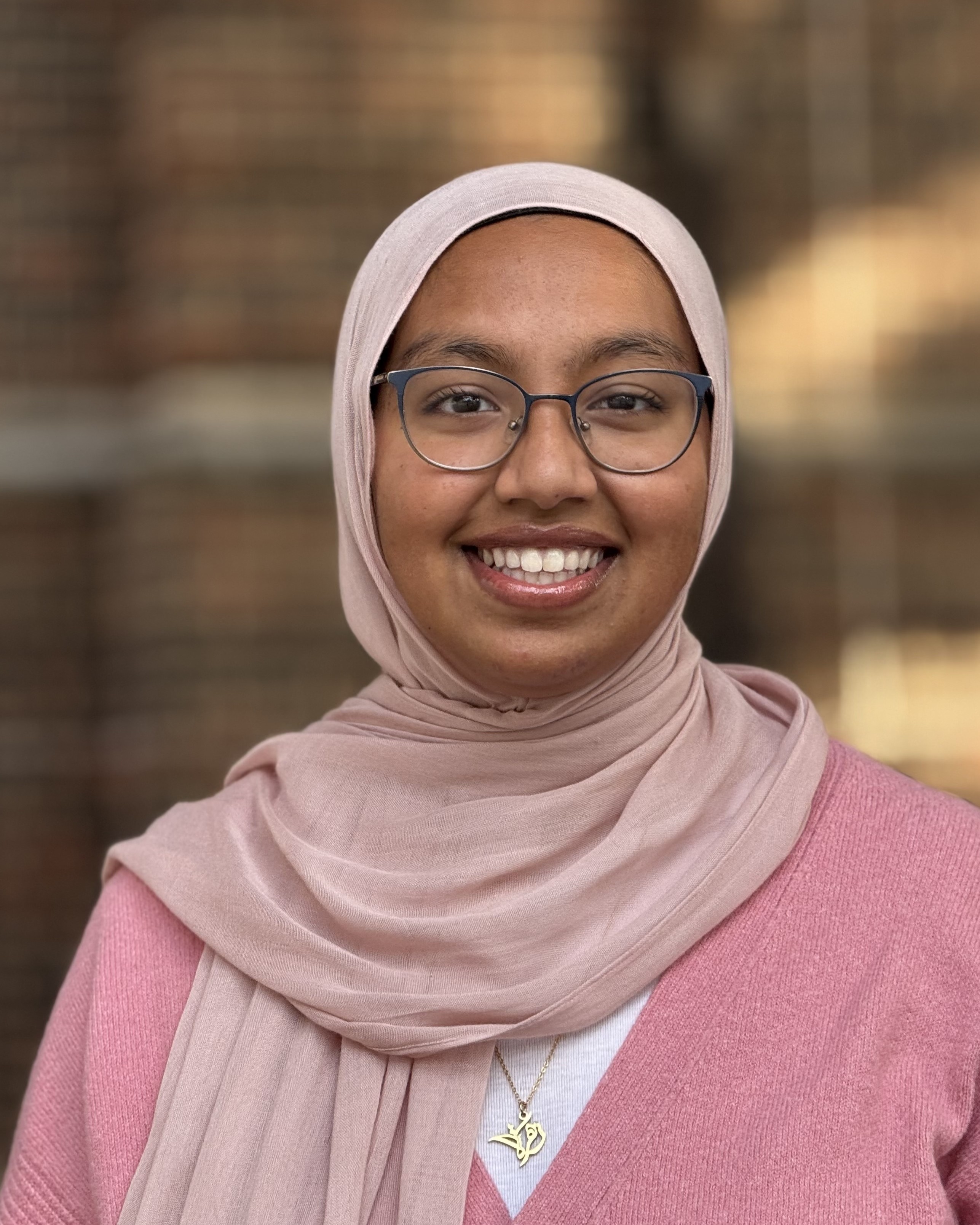 Headshot image of Zahra Chowdhury