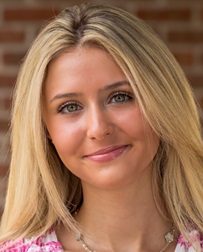 Headshot image of Lily Klaskin