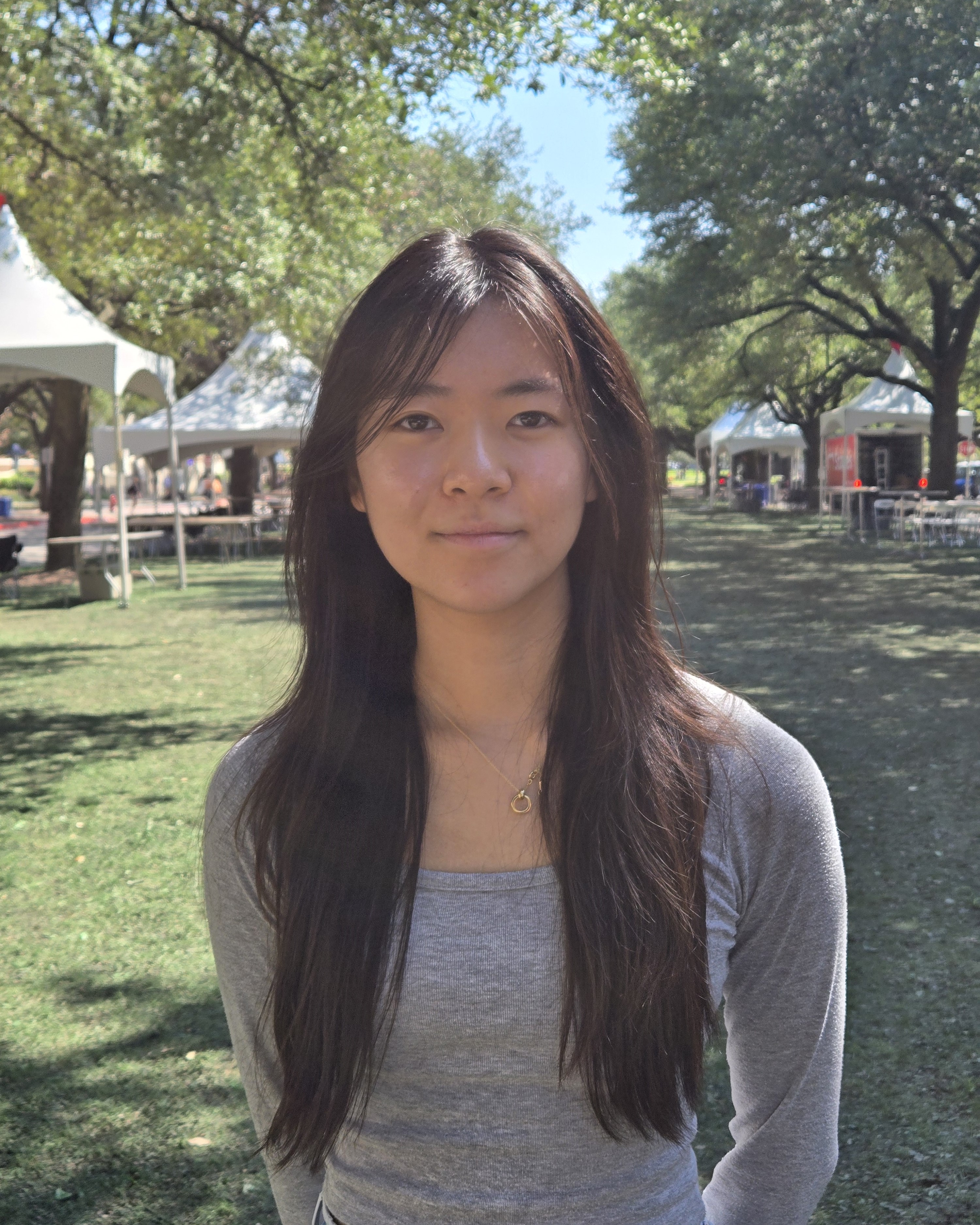 Headshot of Esther Lee