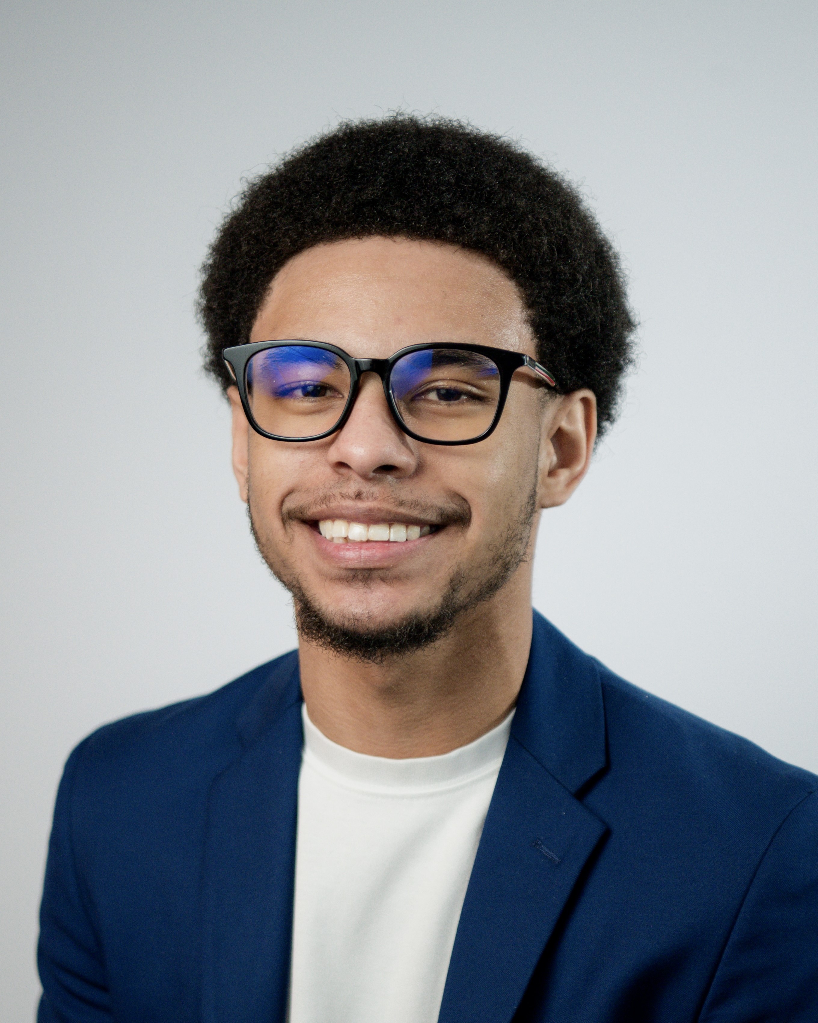 Headshot of Langston Hampton