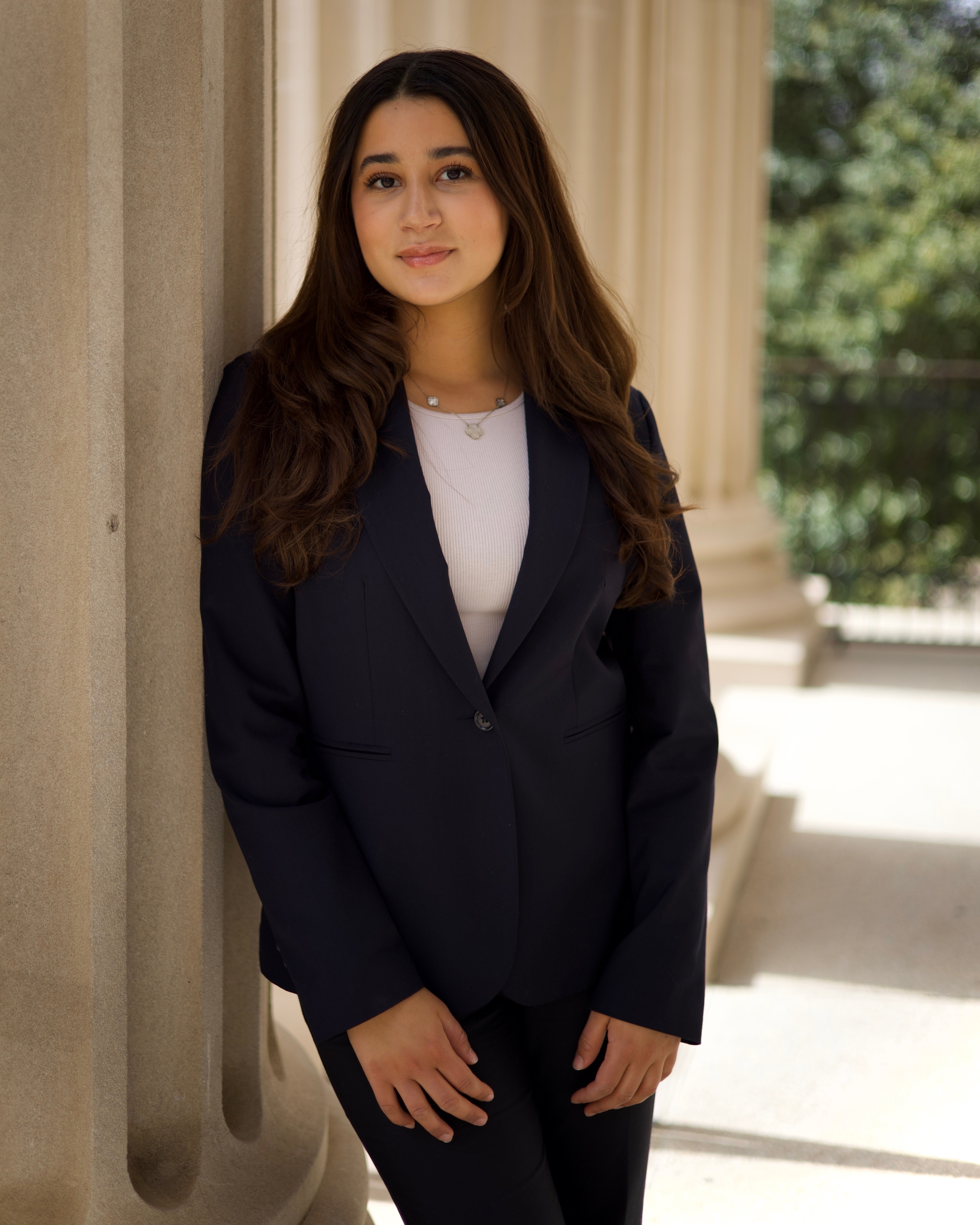 Headshot of Meryem Uysal