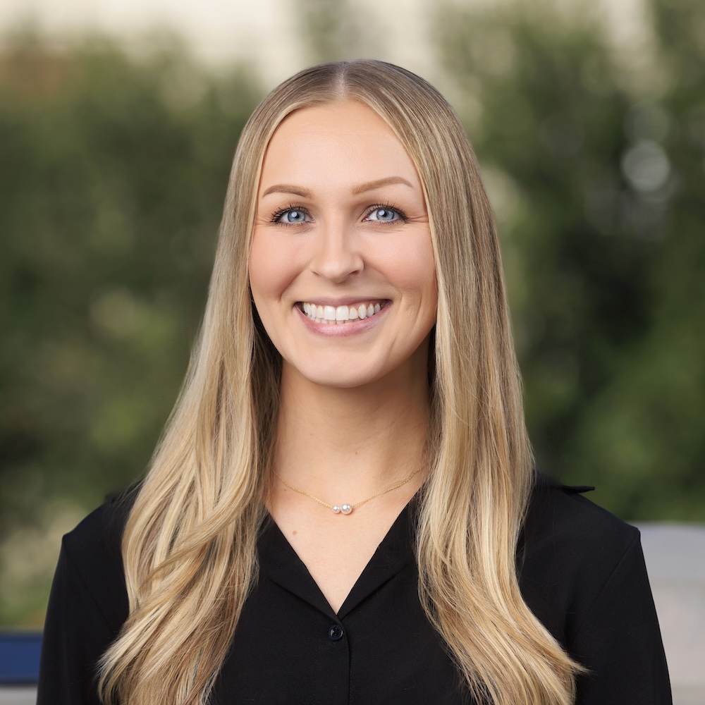 Headshot of Victoria Martini