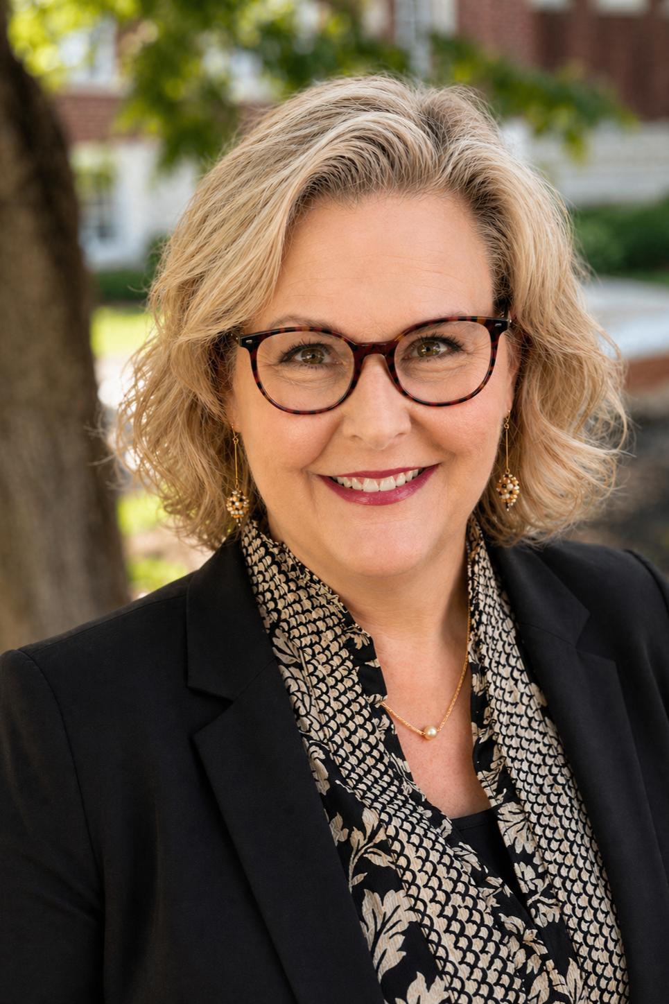 Dr. Lisa Beijan