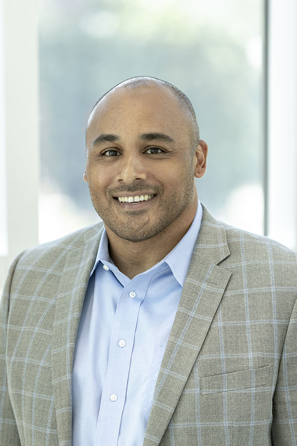 EdD Headshot of Tommie Lee