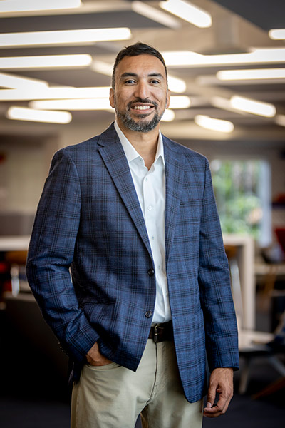 EdD Headshot of Efrain Solis