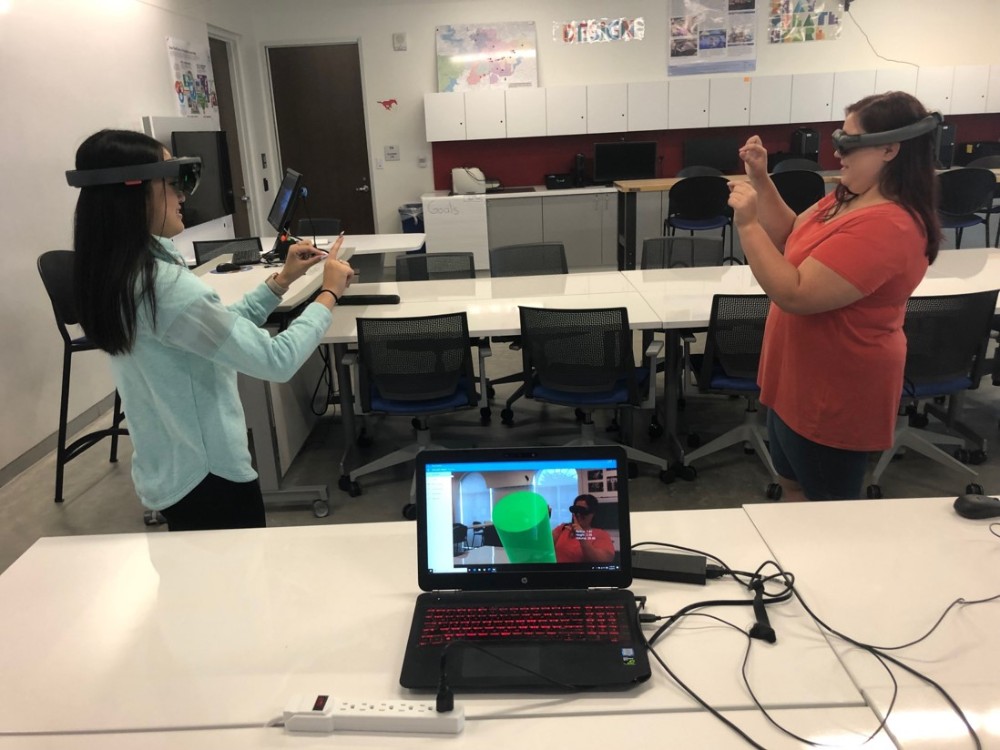 SMU Simmons graduate students use the Immersive Learning Design Lab for game-based virtual learning.