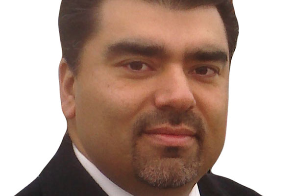 Headshot of Oswaldo Alvarenga STEM Executive Director, Dallas ISD