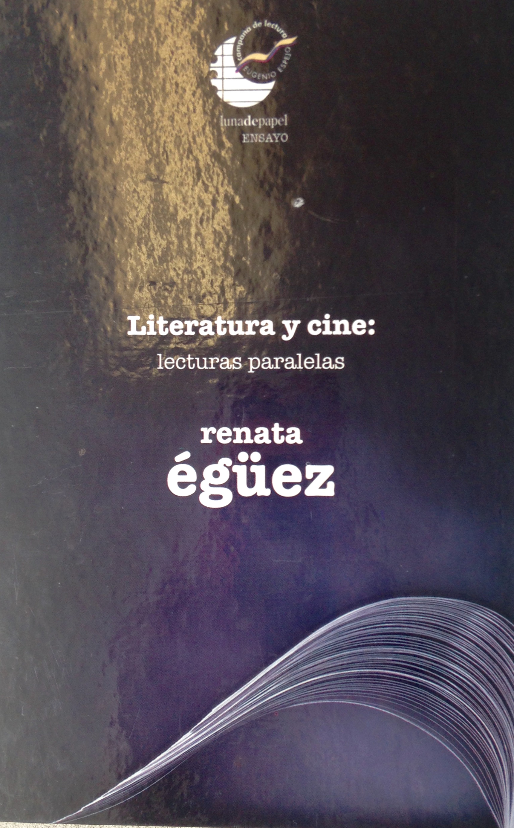 Spanish-language book cover entitled Literatura y cine by Renata Égüez