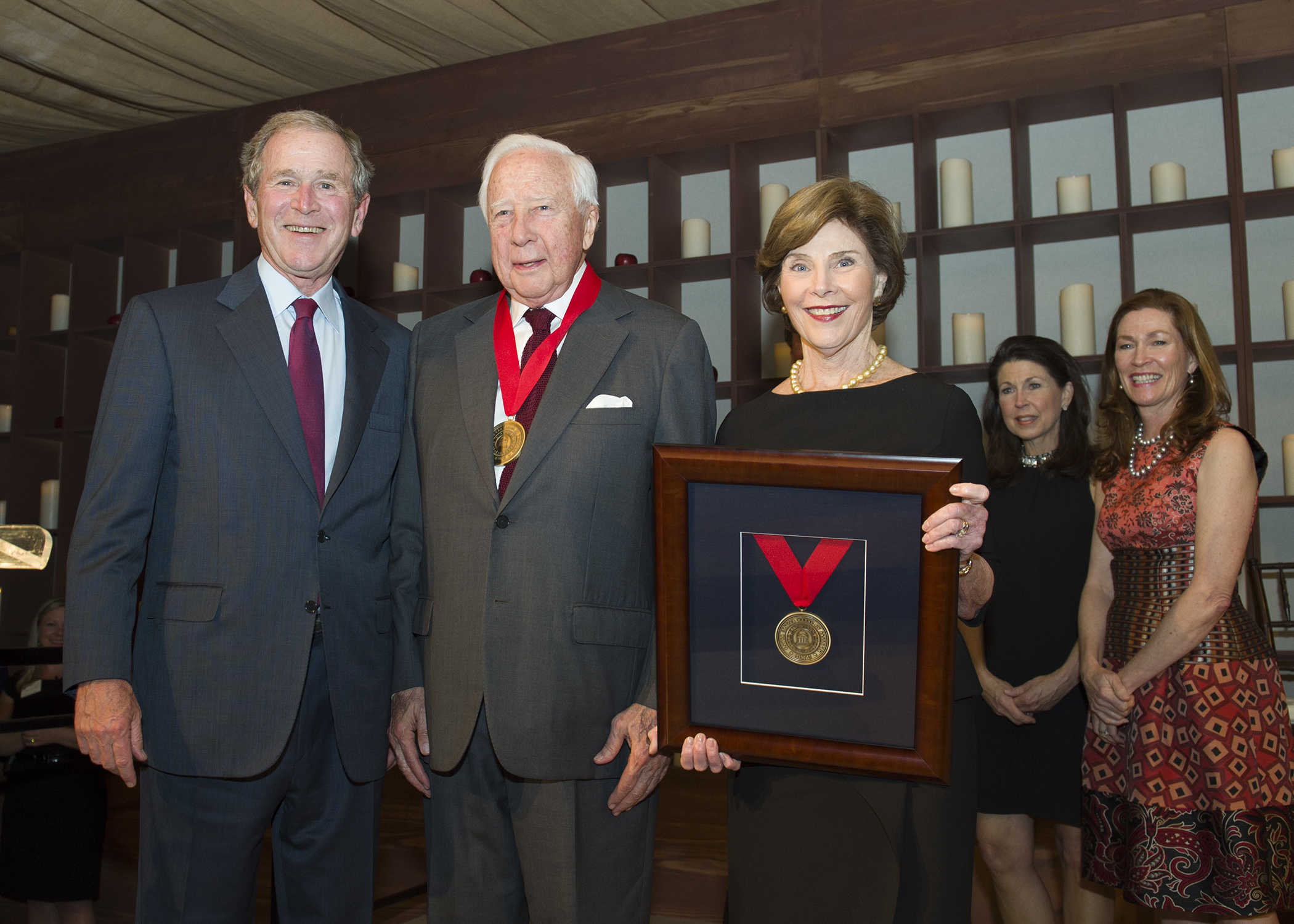 George W Bush, David McCullough, Laura Bush, Jeanne Tower Cox, and Penny Tower Cook
