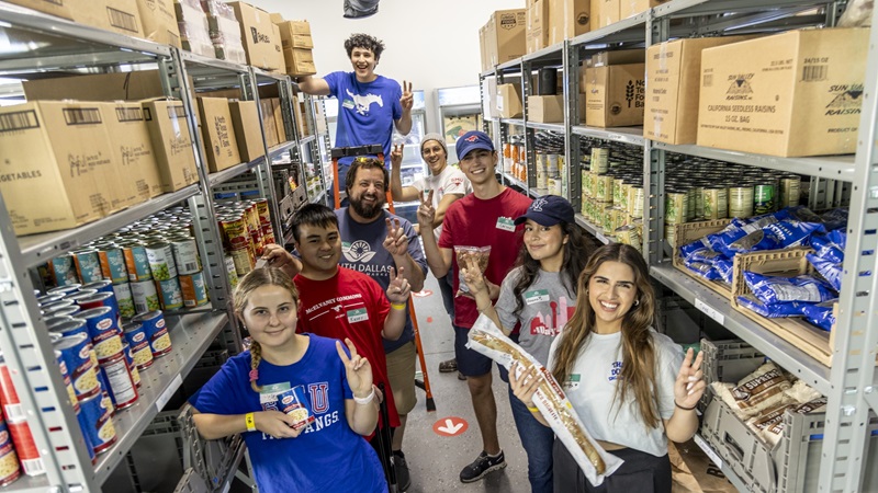 Engage Dallas students