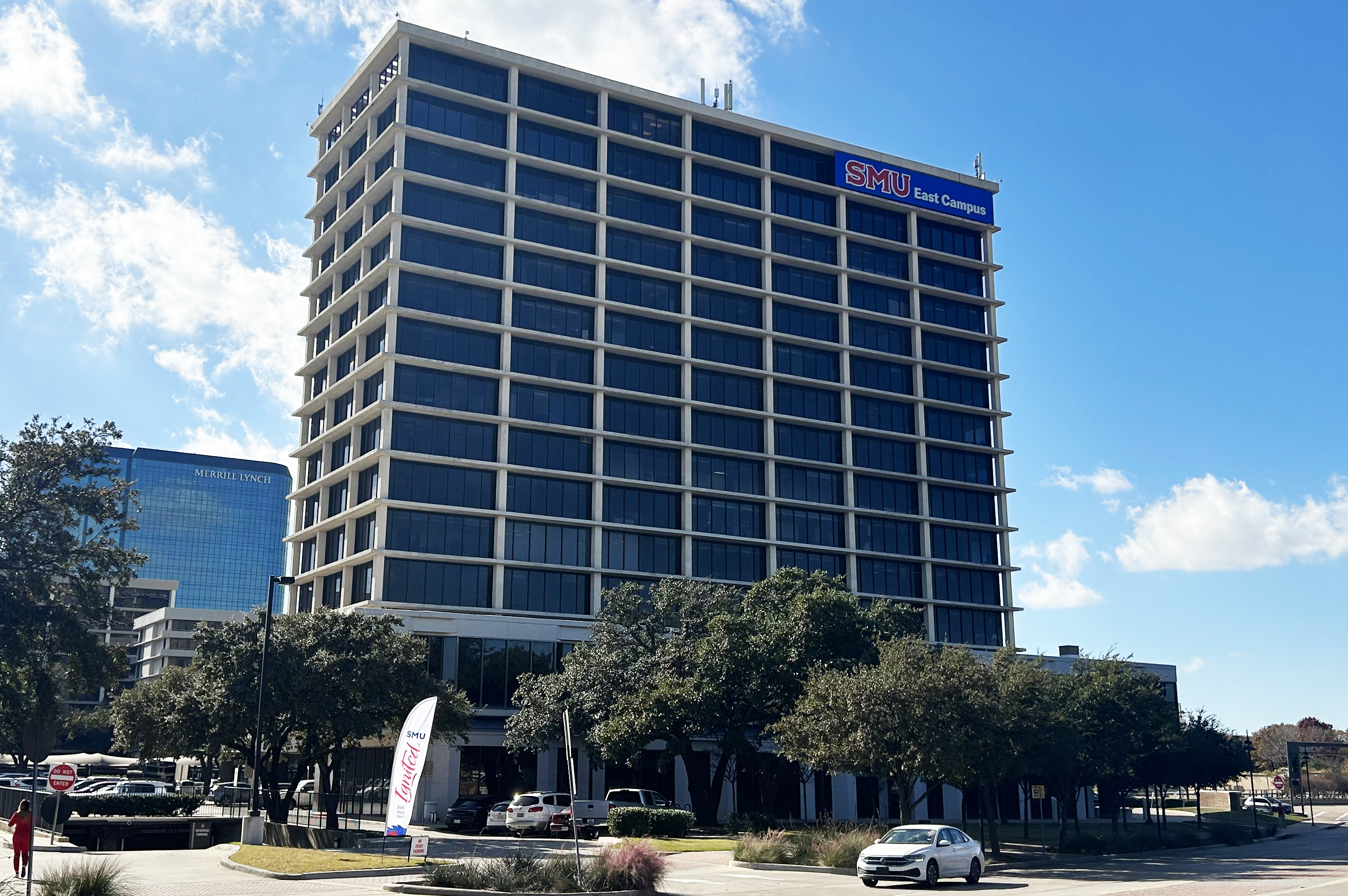 Image of Expressway Tower